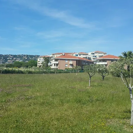 Apartamento Domaine Flore Dauphin